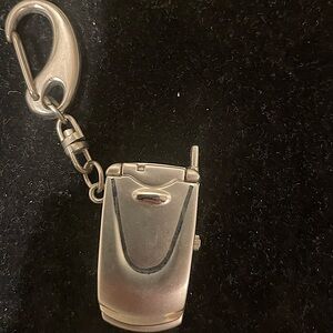 ⬇️Vtg Daniel David Collection unisex stainless steel flipphone clock keychain